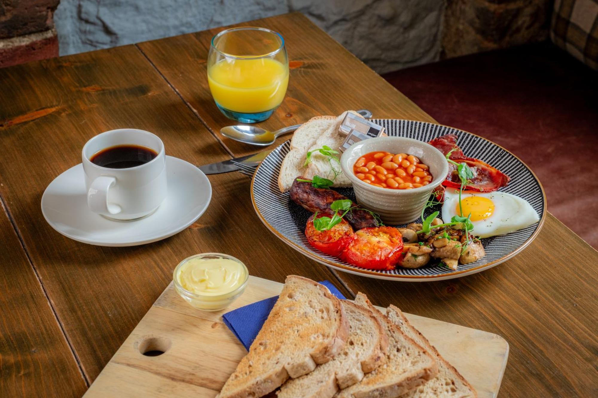 The George Hotel أكسمنستر المظهر الخارجي الصورة